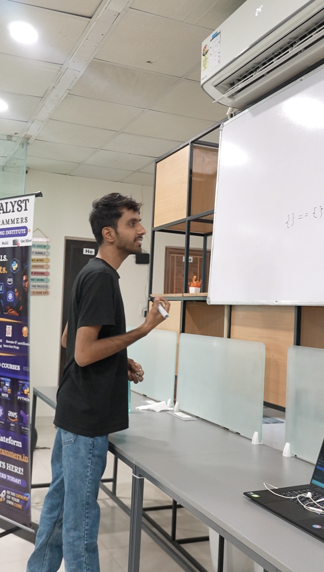Catalyst Programmers Web Development Live Classroom Jaipur